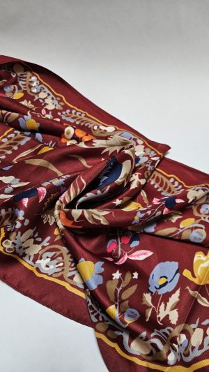 Esarfa imprimata grena